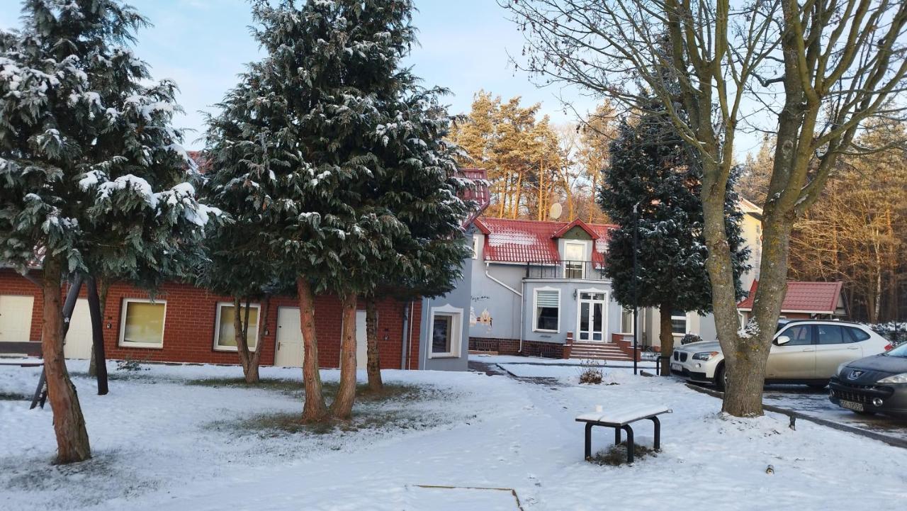 Hotel Zdrojewo Nowe Exteriör bild