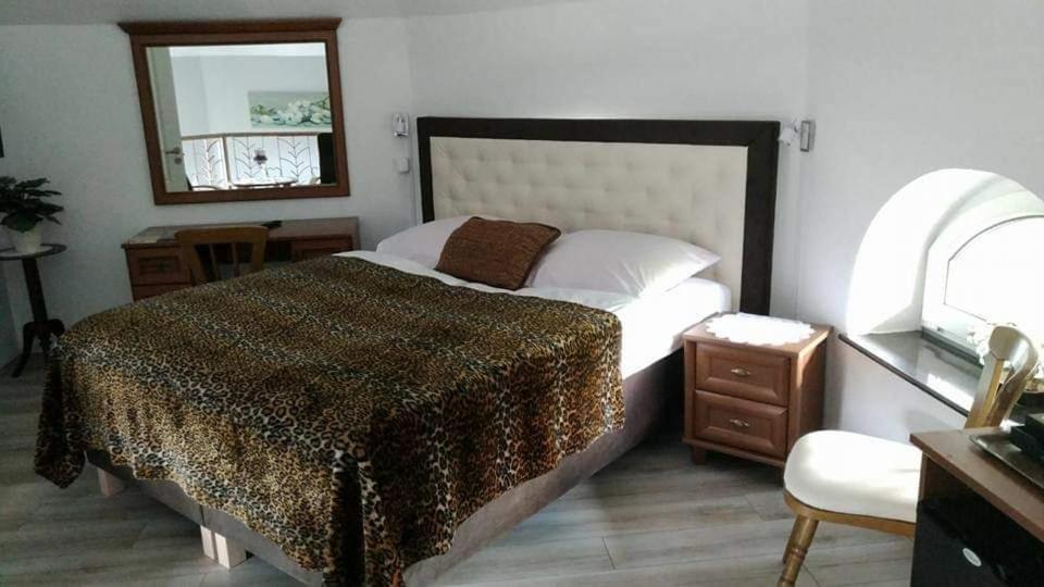 Hotel Zdrojewo Nowe Rum bild